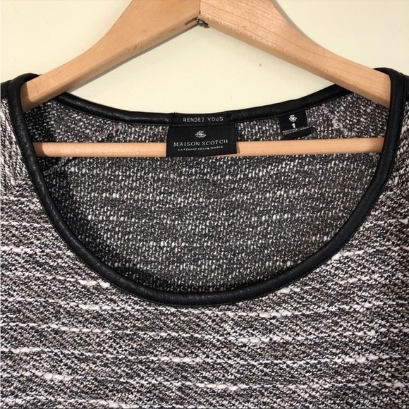 𝅺SCOTCH & Soda Leather Metallic Knit Crewneck Sweater Size 1 = US 4 (Small) - Picture 3 of 10